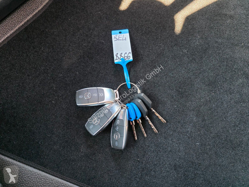Грузовик Mercedes 2553 | Retarder | Lenkachse |...