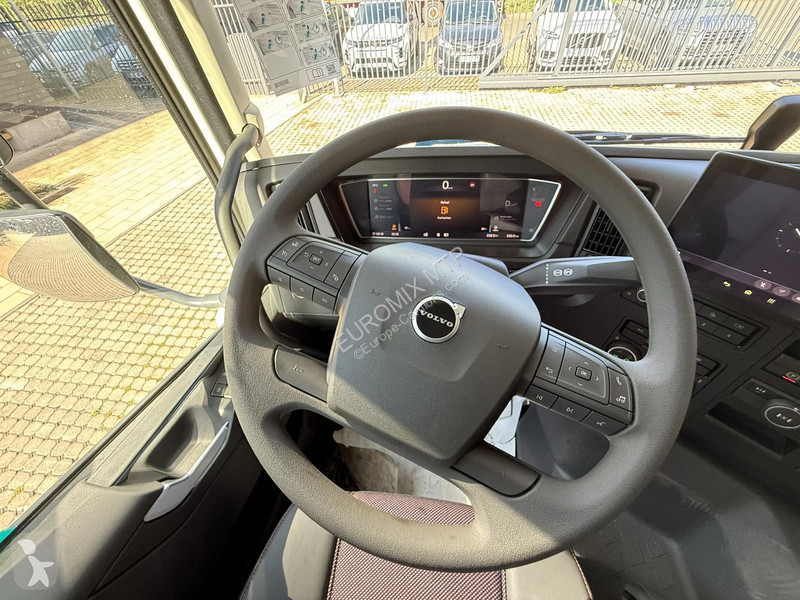 Volvo 500 13 500 8X4 13L EuromixMTP SCO 25-59...