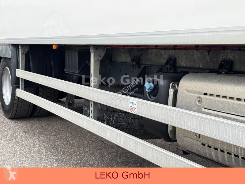 شاحنة DAF 280 FA ( Fleischhaken ) Meat hooks