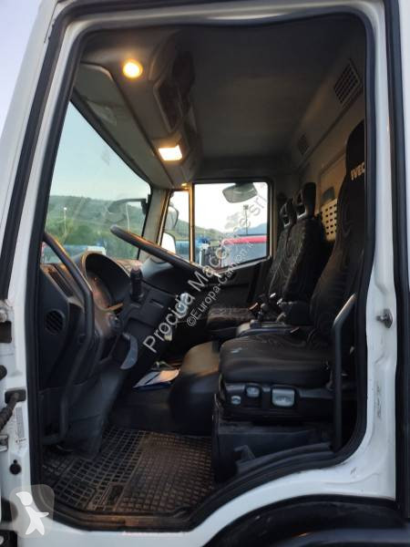 Iveco 100 E 18 truck