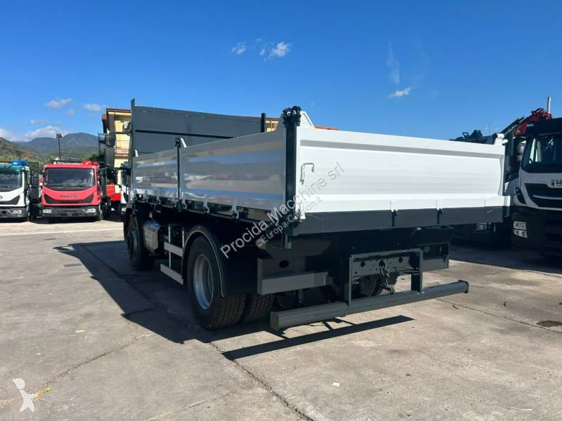 Lastbil Iveco 180E32