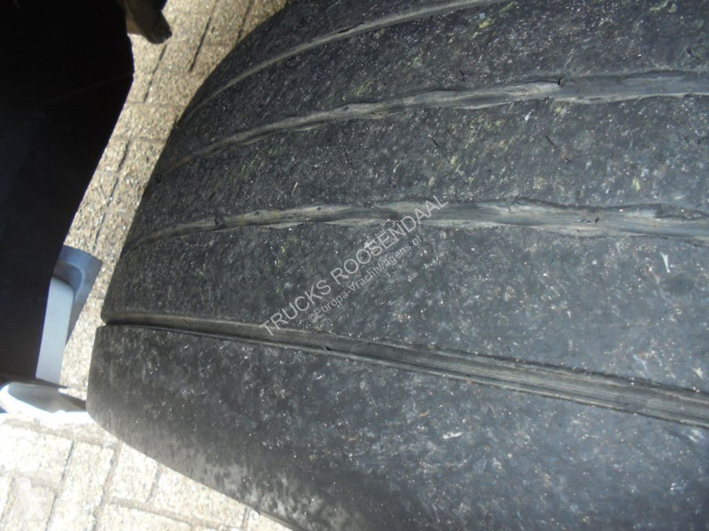 Camion Mercedes 1846 + Euro 5 + EFFER 250 Crane...
