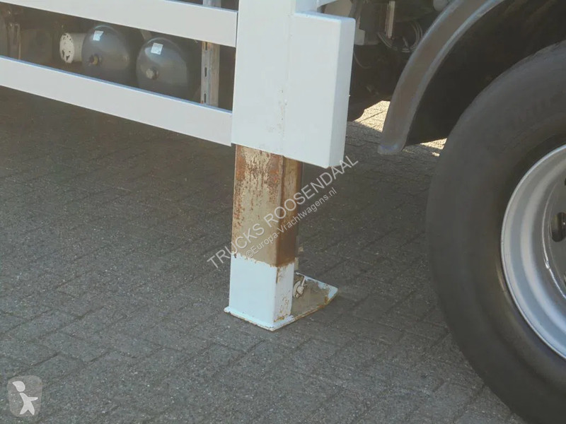Camion Iveco 450 + Euro 5 + Zandzuiger + Manual...