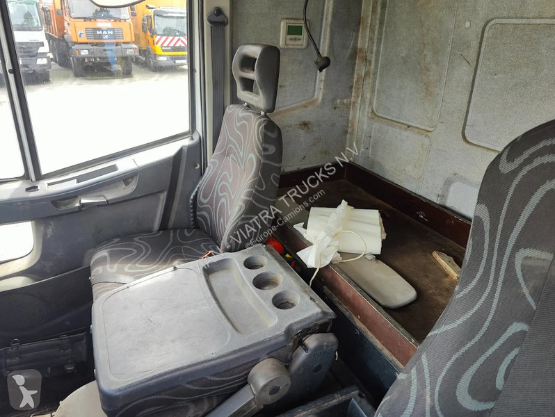 Kamion Iveco EuroCargo 190 EL 30 P + Palfinger...