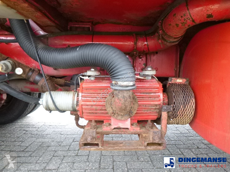 Lastbil Volvo FM 9 6X4 RHD Eurovac 1200 vacuum...