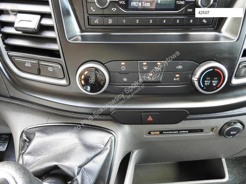 Autoutilitară Ford TRANSIT CHŁODNIA KONTENER...