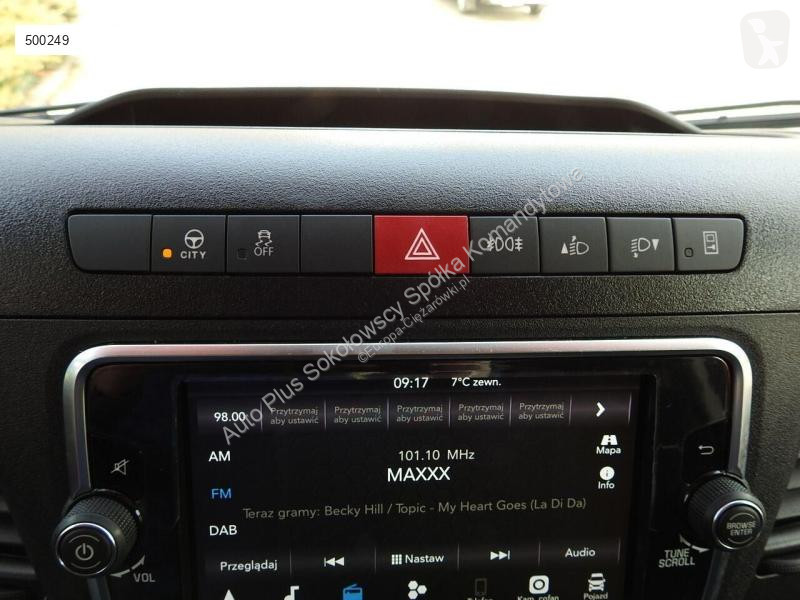 Furgoneta Iveco DAILY NOWY 35S18 CONNECT...