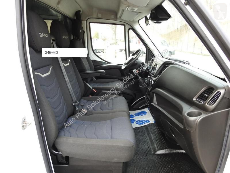 Véhicule utilitaire Iveco DAILY  35S18 PLANDEKA...