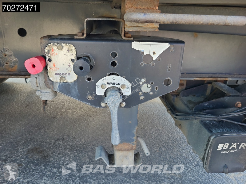 Kamion Scania R410 6X2 amberet Carrier Supra...