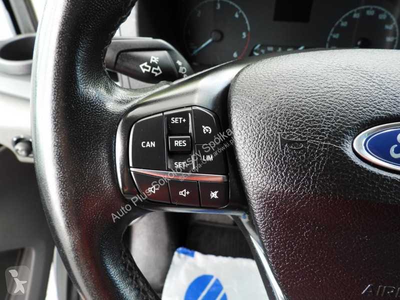 Kamion Ford TRANSIT  KONTENER WINDA 8 PALET...