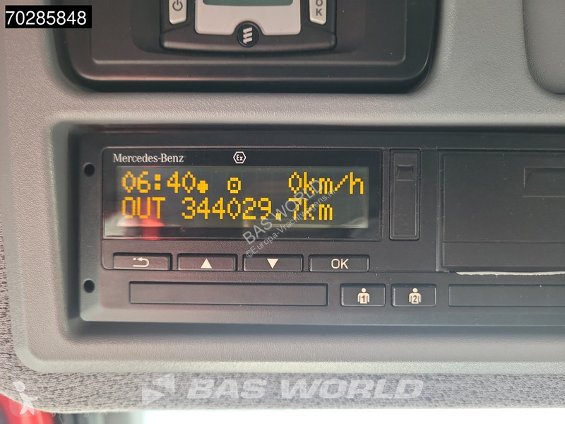 Camion Mercedes 1224 4X2 Monza Abschleppwagen...