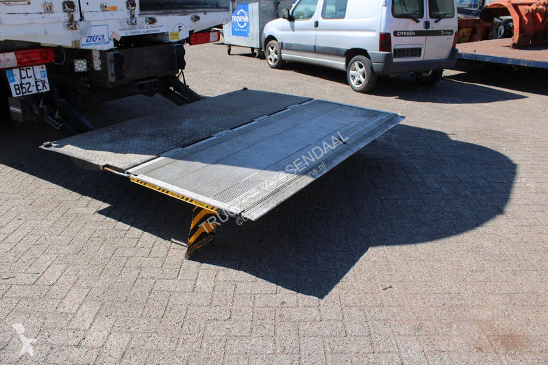 Kamion Renault 430 + PALFINGER SYSTEM
