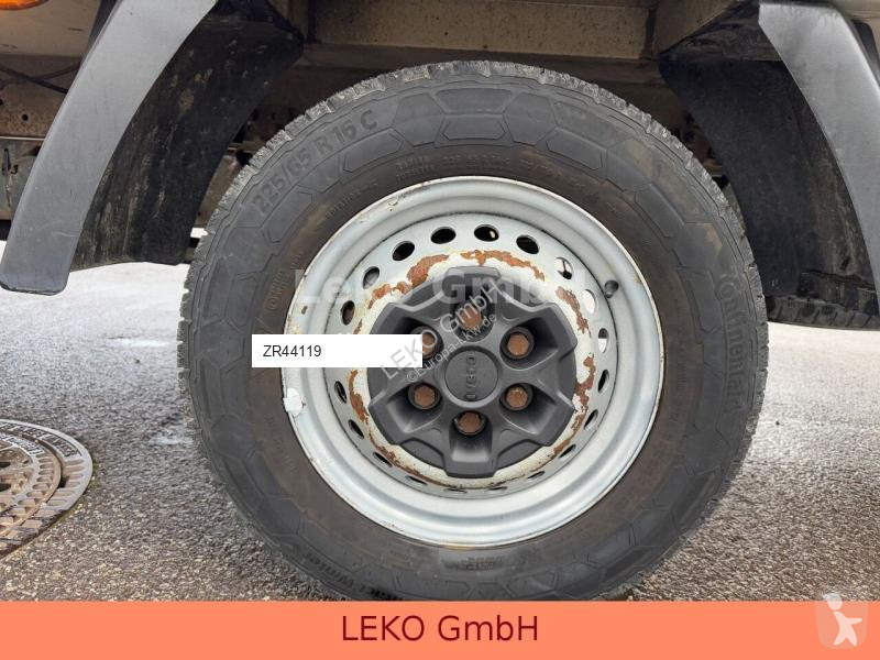 Kamion Iveco 35S13 Mit Carrier Xr 600 Mt
