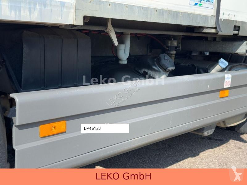 Kamion Mercedes 1024