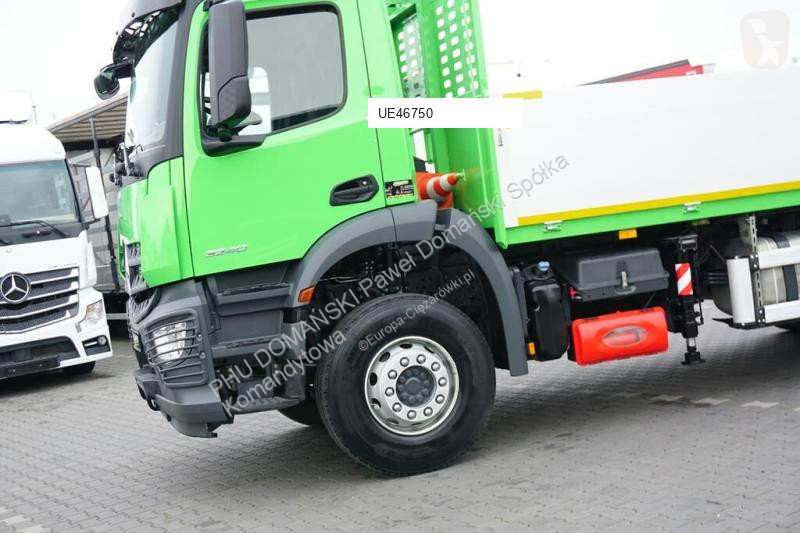Kamion Mercedes 262 E – 7