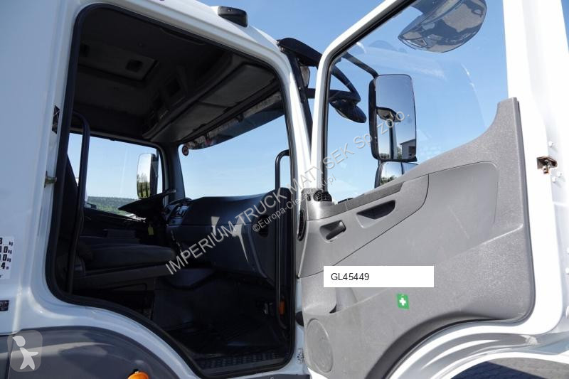 Camion Mercedes 111 BS-2