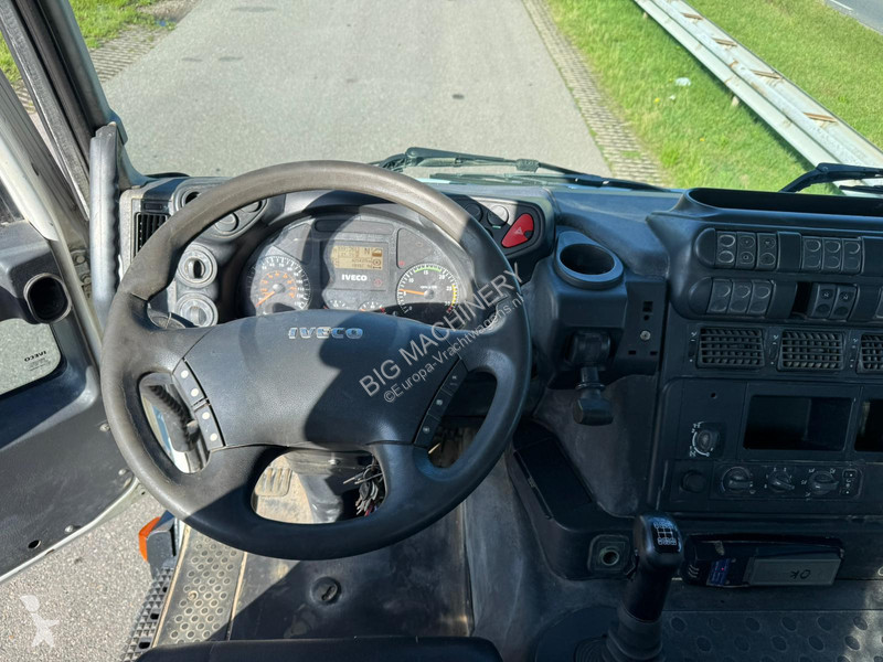 Kamion Iveco 330 6x4 with Palfinger PK 18500 crane