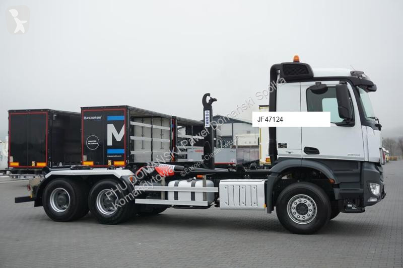 Camion Mercedes AROCS / 2645 / ACC / EURO 6 / 6...