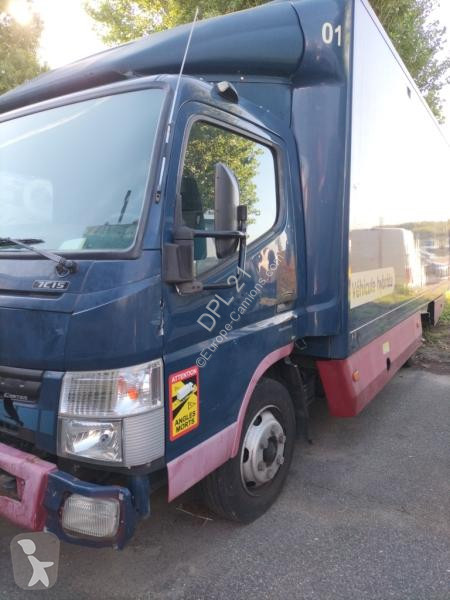 Ciężarówka Mitsubishi Fuso 7C15