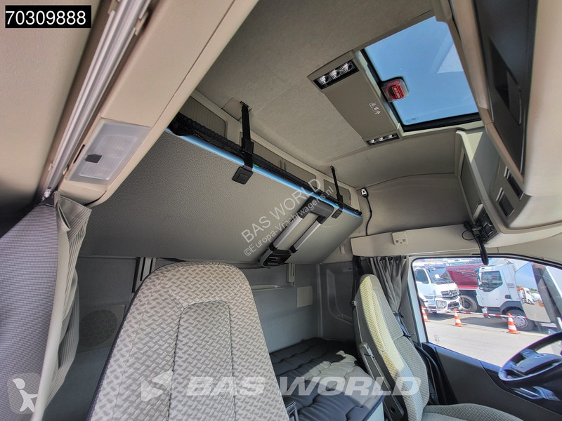 شاحنة Volvo 500  6X4 Full-Air Liftachse HMF...
