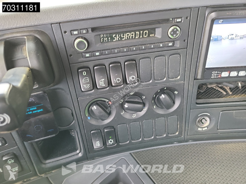 شاحنة Scania P410 P 8X4 N-Truck HMF 1800K3 Kran...