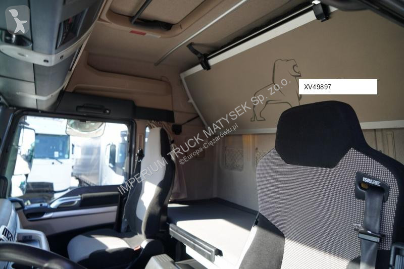 Хенгер MAN TGX 26.460