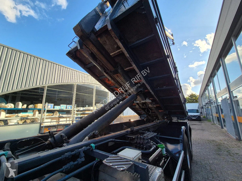 شاحنة Mercedes 3241 8X4 Containersysteem/ 20T...