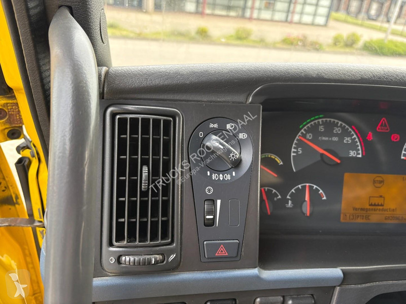 شاحنة Volvo 480 + EFFER 850 6x HYDROLIC + 8X2...