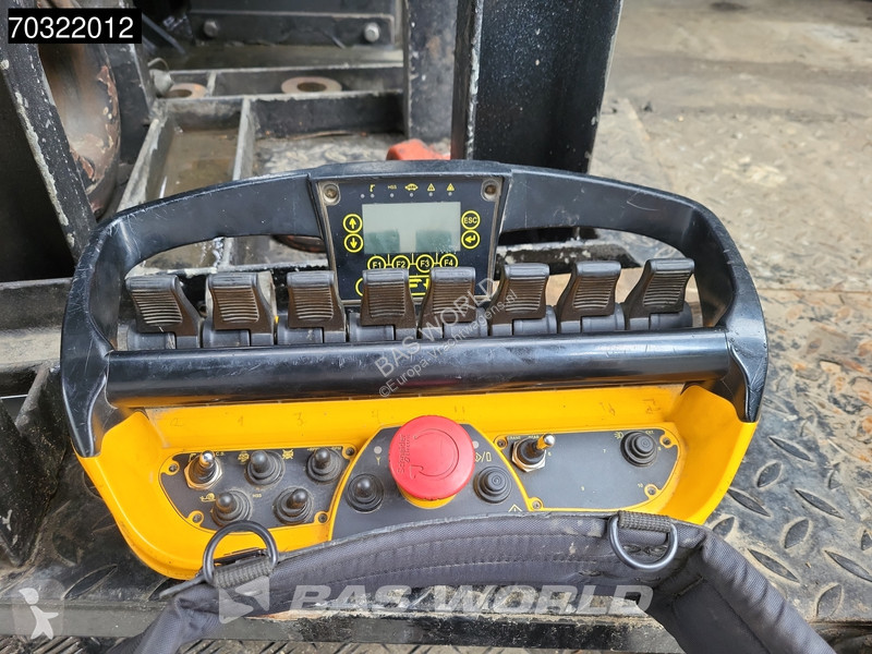 شاحنة Volvo 650 10X4 EFFER 2655 7S + 6S Jib...