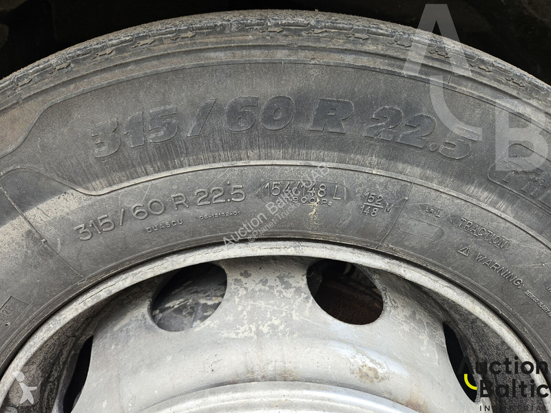 Camion Mercedes 930.05