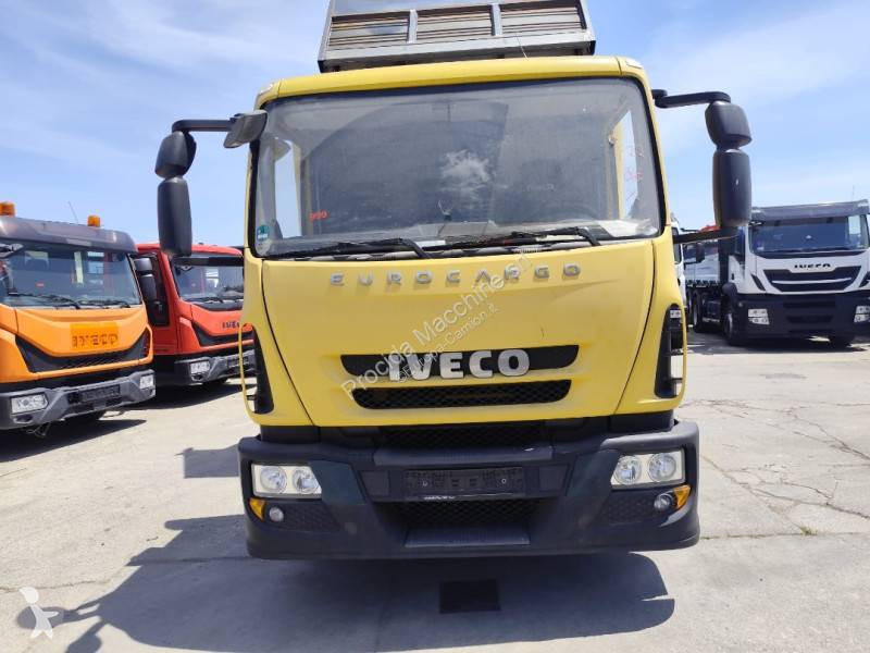 شاحنة Iveco