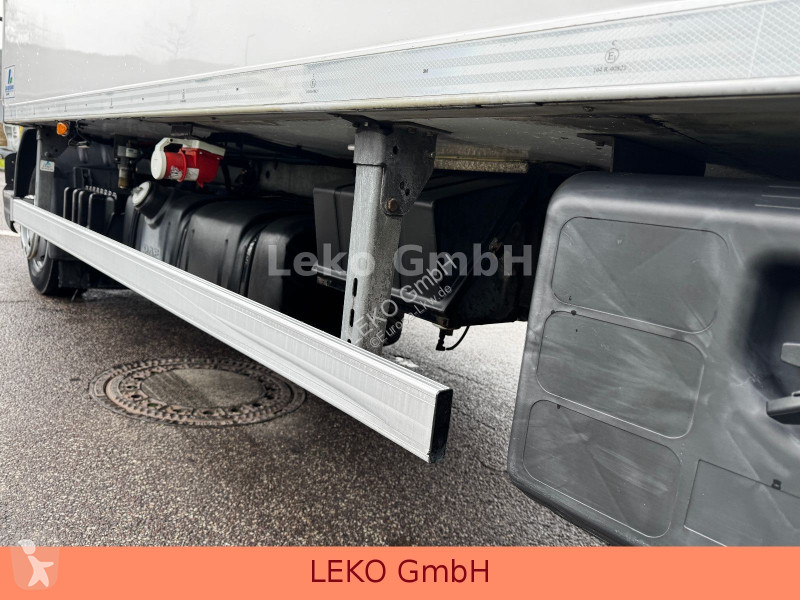 شاحنة DAF 180 FA Mit Carrier Sp 850Mt