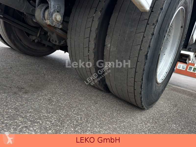 شاحنة Renault D  280.19 Mit Carrier Sp 1150Mt