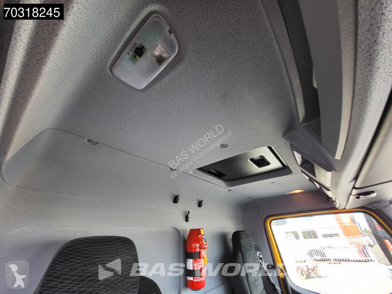 شاحنة Mercedes 1530 4X2 Thermo King T-1200R...
