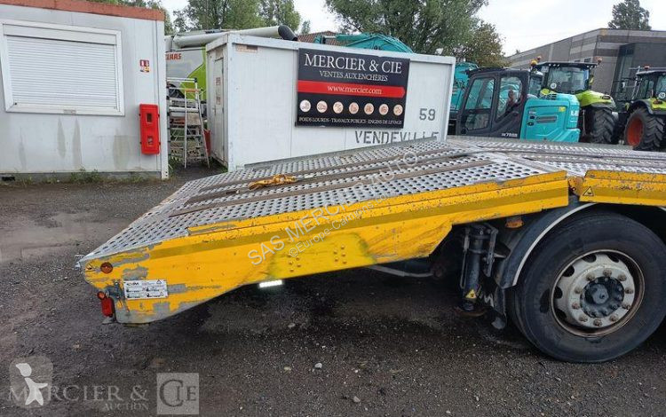 شاحنة Iveco
