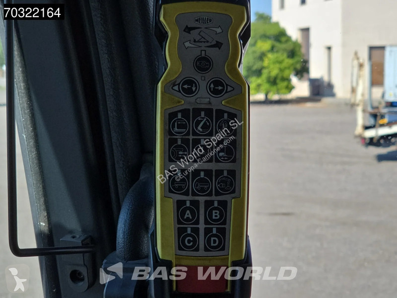 شاحنة Mercedes 2645 6X4 Gancho Meiller 20t...