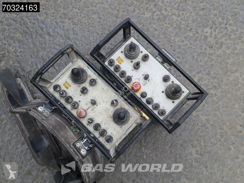 شاحنة Mercedes 3241 8X4 PUMI Schwing Stetter...