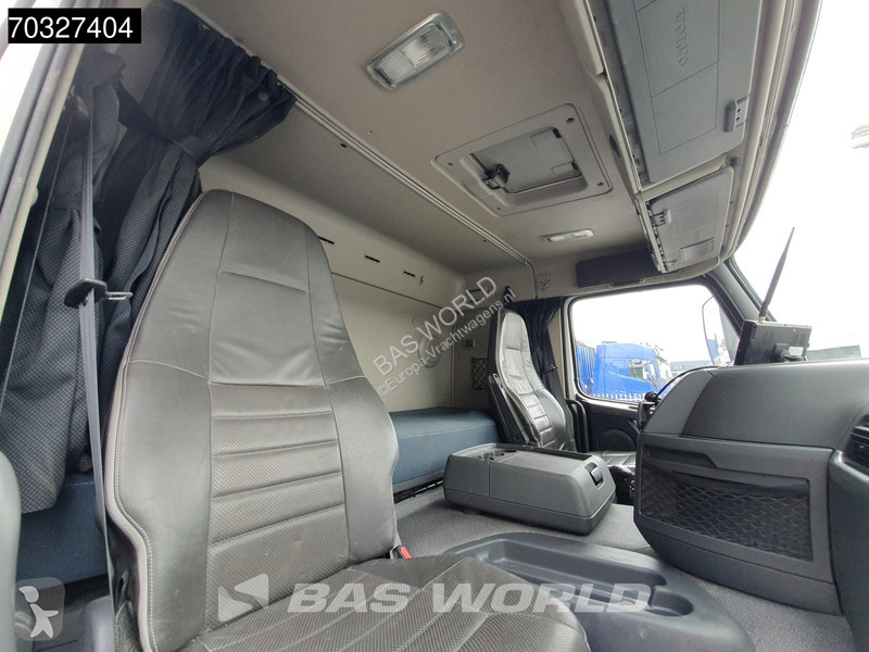 شاحنة Volvo 420 8X4 ONLY 11.300Kms! Palfinger...