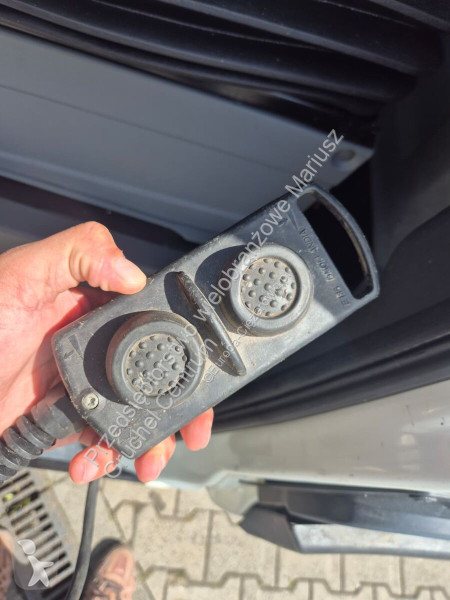 Samochód dostawczy Iveco Daily 65C18