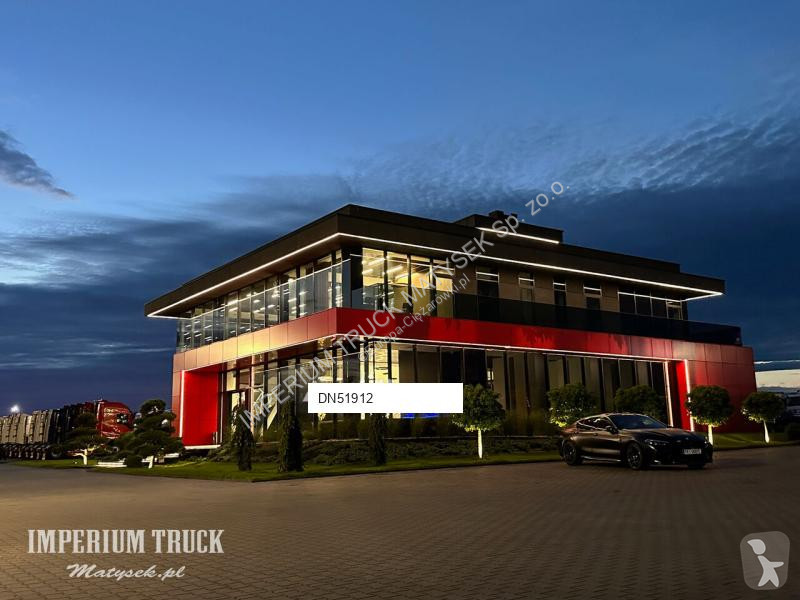 شاحنة MAN TGS 35.360 / 8X4 / WYWROTKA 2 STRONNA...