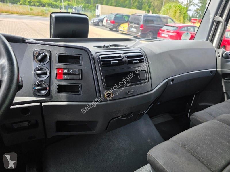 شاحنة Mercedes 818 | 3 Sitzen | Ladebordwand