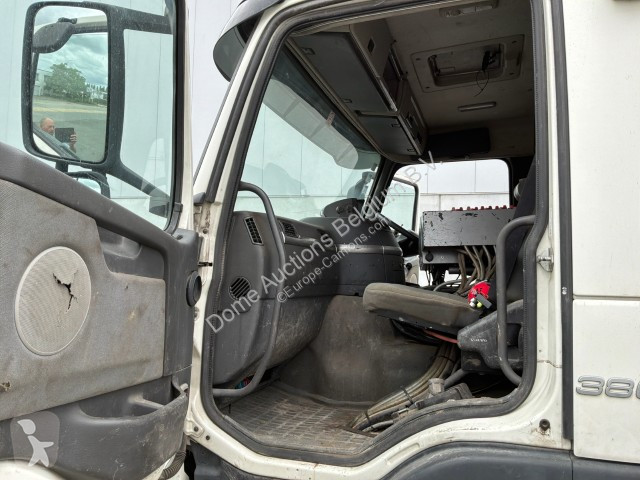 Камион Volvo