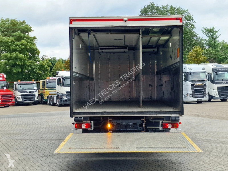 شاحنة Mercedes 1824 4x2 - Thermoking Spectrum...