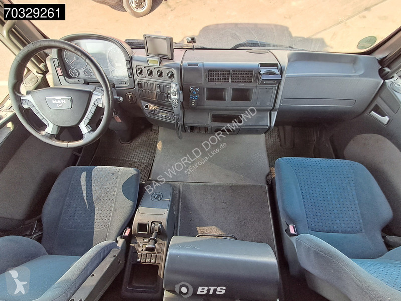 شاحنة MAN 12.240 4X2 12tonner curtainsider...