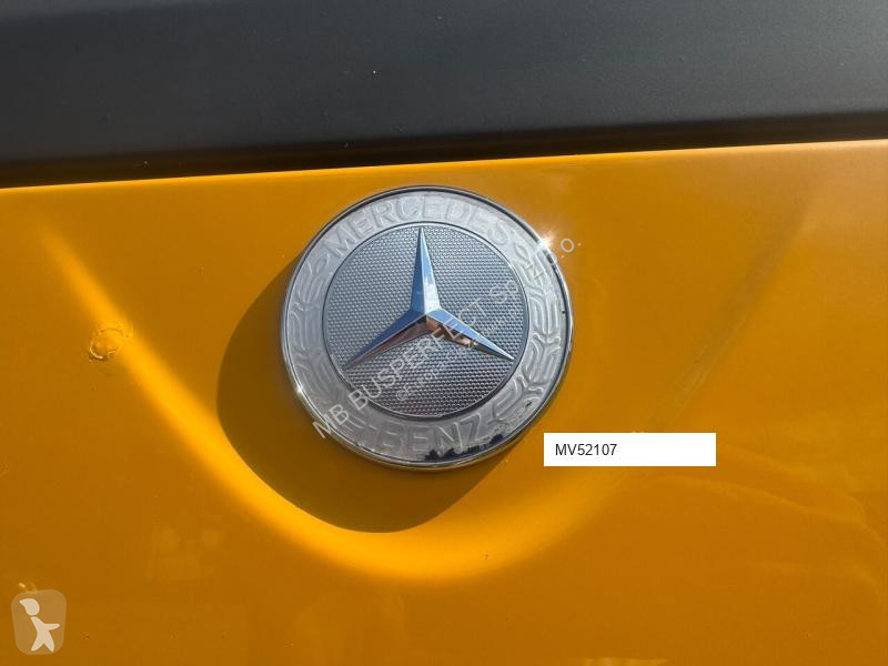Vrachtwagen Mercedes 166XS