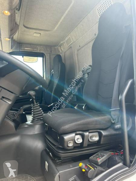 Kamion Iveco AD 260 S 31 X/P