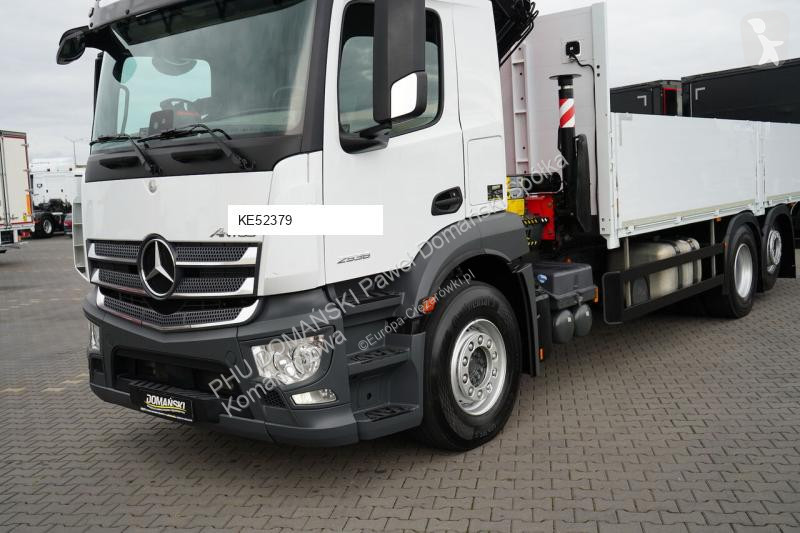 Teherautó Mercedes PK 18002,