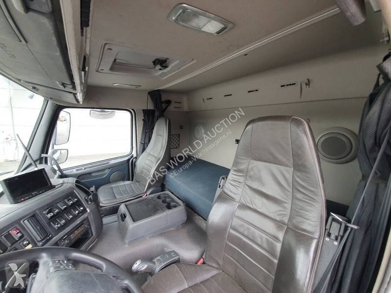 Camión Volvo 420