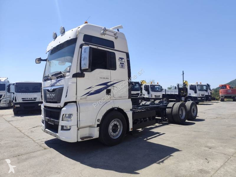 Camion MAN 26.560