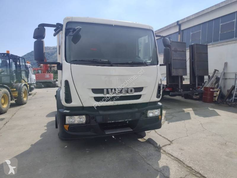 Camion Iveco 150 E 22